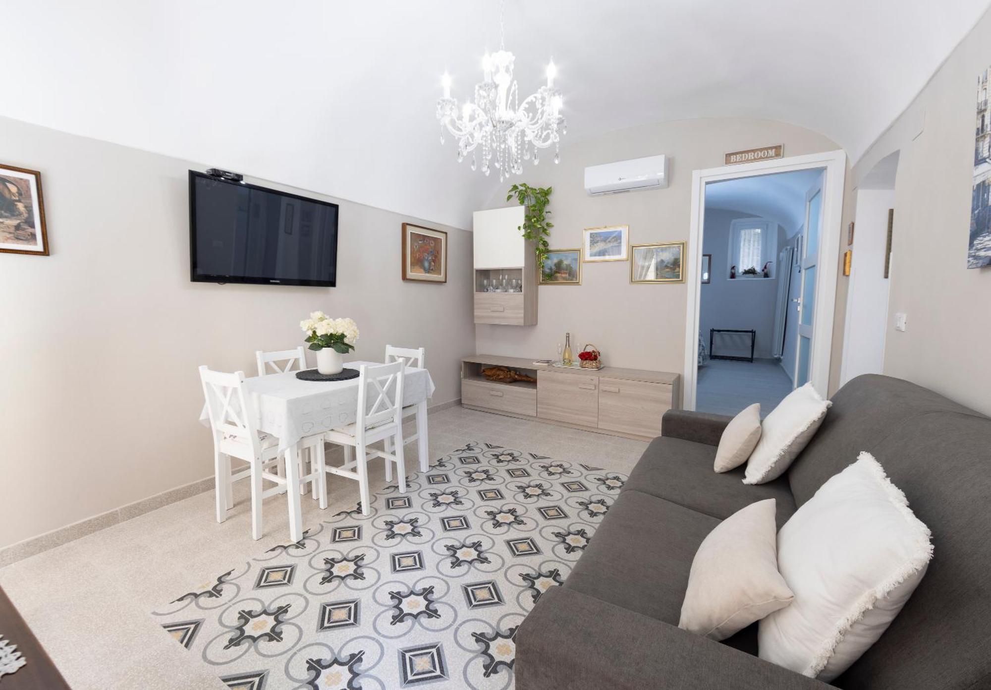 Menotti House San Remo
